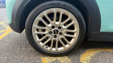 MINI Cooper 2.0 S Exclusive 3dr Auto Petrol Hatchback